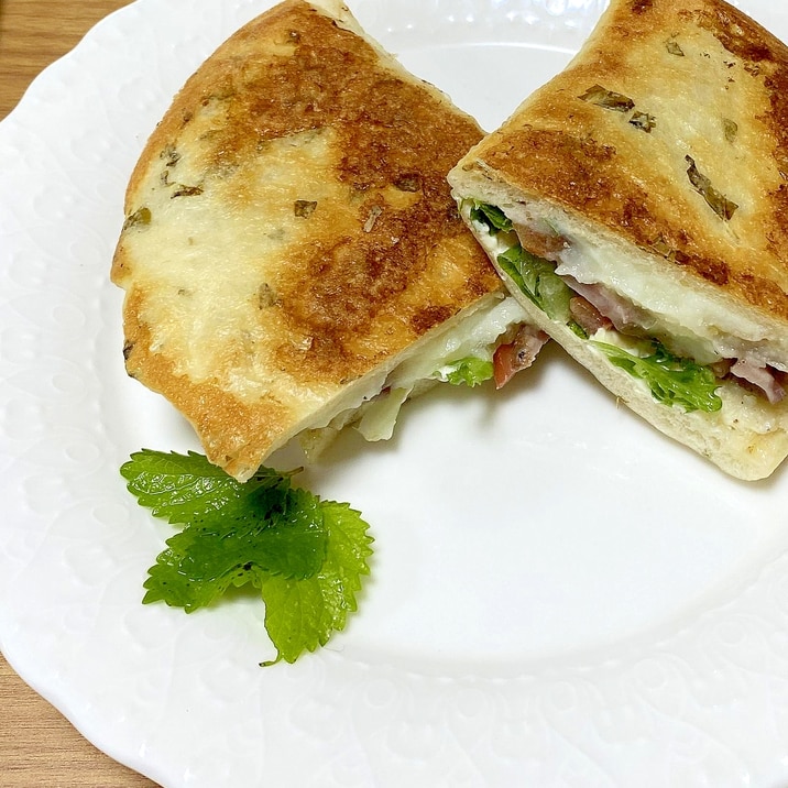 贅沢ブランチ、ステーキサンド